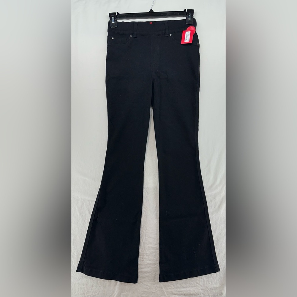 Spanx Everywhere Flare Jeans Size S Petite Inseam 31 Black 20326Q Denim Stretch